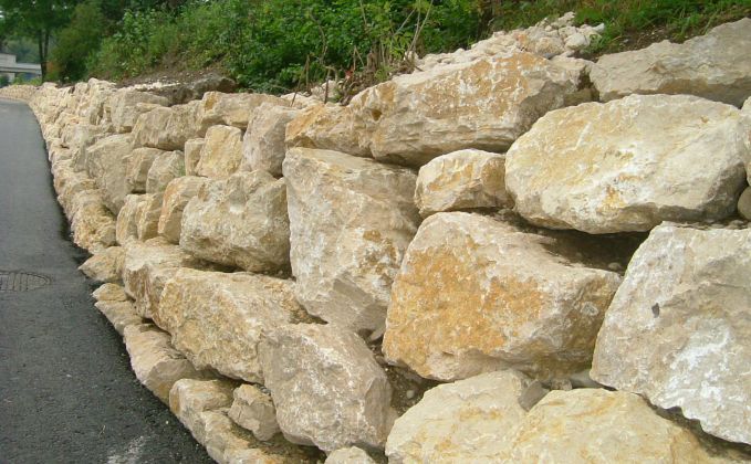 murs en pierres naturelles - SOL AG